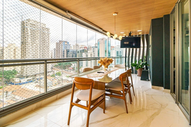 Imagem Imóvel com 3 Quartos à Venda,  em Vila Olímpia - São Paulo