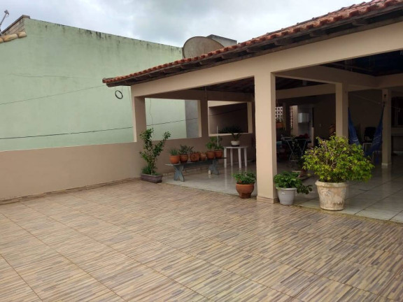 Imagem Casa com 3 Quartos à Venda, 420 m² em Centro - São Pedro Da Aldeia Imagem Casa com 3 Quartos à Venda, 420 m² em Centro - São Pedro Da Aldeia