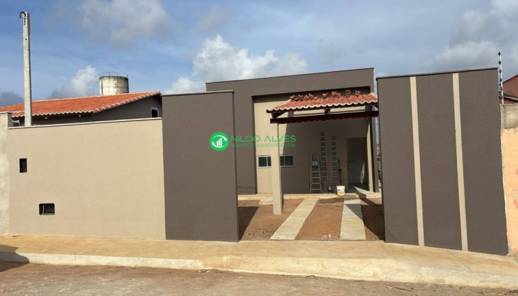 Imagem Casa com 2 Quartos à Venda, 69 m² Imagem Casa com 2 Quartos à Venda, 69 m²
