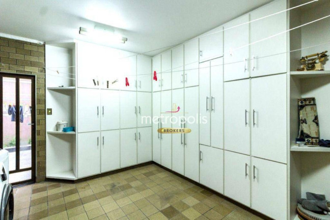 Imagem Sobrado com 5 Quartos à Venda ou Locação, 609 m² em Parque Dos Pássaros - São Bernardo Do Campo Imagem Sobrado com 5 Quartos à Venda ou Locação, 609 m² em Parque Dos Pássaros - São Bernardo Do Campo