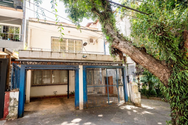 Imagem Casa com 3 Quartos à Venda, 156 m² em Petrópolis - Porto Alegre Imagem Casa com 3 Quartos à Venda, 156 m² em Petrópolis - Porto Alegre