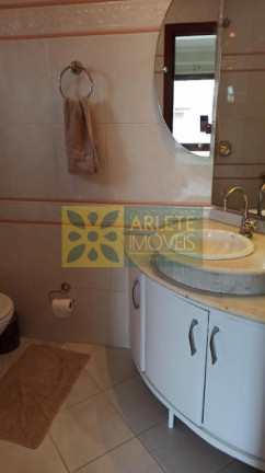 Imagem Casa com 3 Quartos à Venda, 335 m² em Canto Grande - Bombinhas Imagem Casa com 3 Quartos à Venda, 335 m² em Canto Grande - Bombinhas