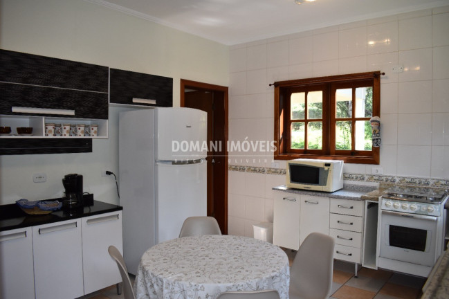 Imagem Casa com 4 Quartos à Venda, 401 m² em Região De Capivari - Campos Do Jordão Imagem Casa com 4 Quartos à Venda, 401 m² em Região De Capivari - Campos Do Jordão