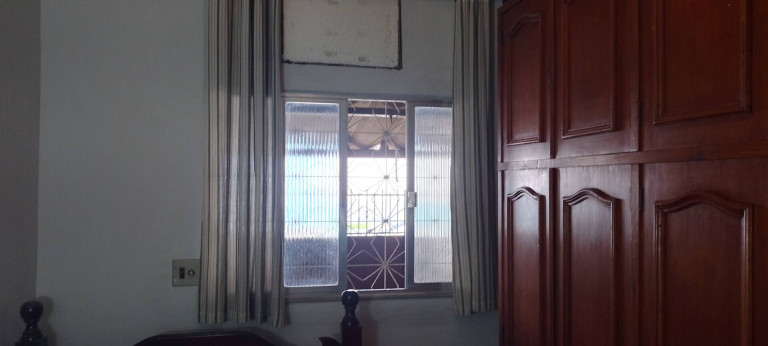 Imagem Casa com 2 Quartos à Venda, 140 m² em Ramos - Rio De Janeiro