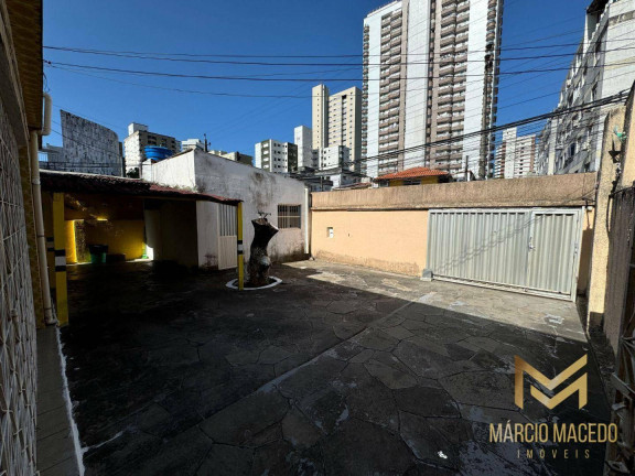 Imagem Casa com 10 Quartos à Venda, 220 m² em Meireles - Fortaleza Imagem Casa com 10 Quartos à Venda, 220 m² em Meireles - Fortaleza