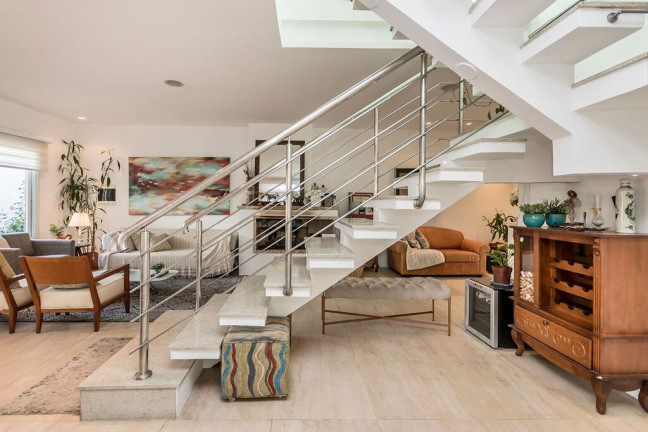 Imagem Casa com 3 Quartos à Venda, 300 m² em Jardim Lindóia - Porto Alegre Imagem Casa com 3 Quartos à Venda, 300 m² em Jardim Lindóia - Porto Alegre