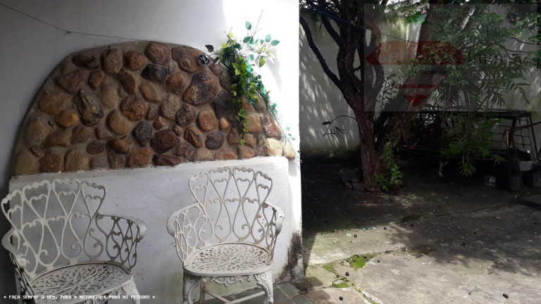 Imagem Casa com 5 Quartos à Venda, 300 m² em Centro - Taubaté Imagem Casa com 5 Quartos à Venda, 300 m² em Centro - Taubaté