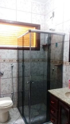 Imagem Casa com 3 Quartos à Venda, 178 m² em Santana - Pindamonhangaba Imagem Casa com 3 Quartos à Venda, 178 m² em Santana - Pindamonhangaba