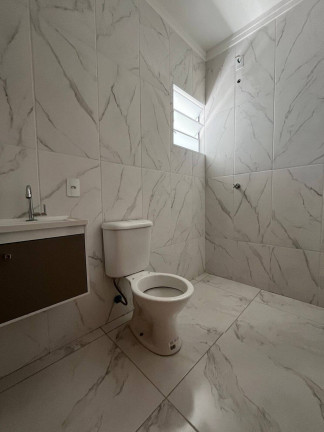 Imagem Casa com 3 Quartos à Venda, 200 m² em Residencial Estoril - Taubaté Imagem Casa com 3 Quartos à Venda, 200 m² em Residencial Estoril - Taubaté