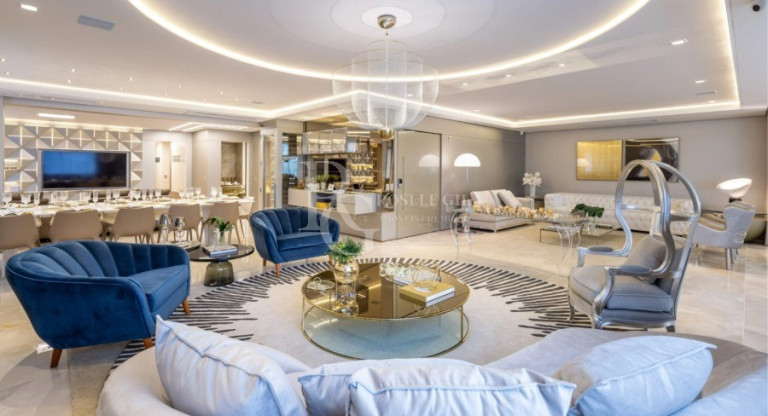Imagem Imóvel com 4 Quartos à Venda, 525 m² em Moinhos De Vento - Porto Alegre Imagem Imóvel com 4 Quartos à Venda, 525 m² em Moinhos De Vento - Porto Alegre