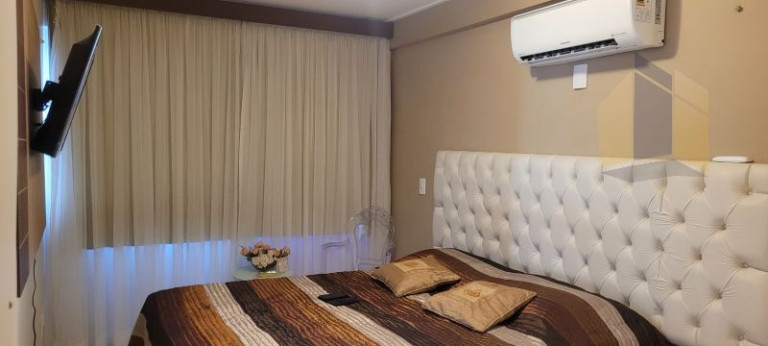 Imagem Apartamento com 2 Quartos à Venda, 66 m²