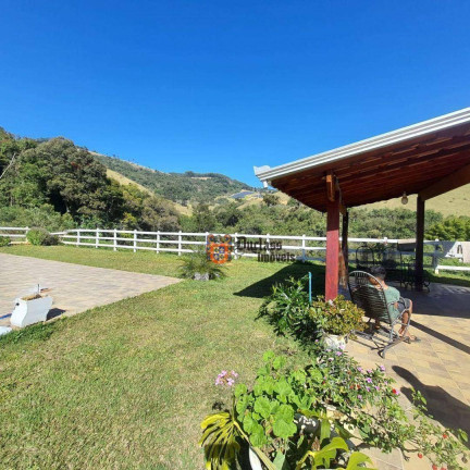 Imagem Chácara com 3 Quartos à Venda, 208 m² em Monte Verde - Camanducaia Imagem Chácara com 3 Quartos à Venda, 208 m² em Monte Verde - Camanducaia