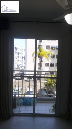 Imagem Apartamento com 2 Quartos para Alugar, 60 m² em Camorim - Rio De Janeiro