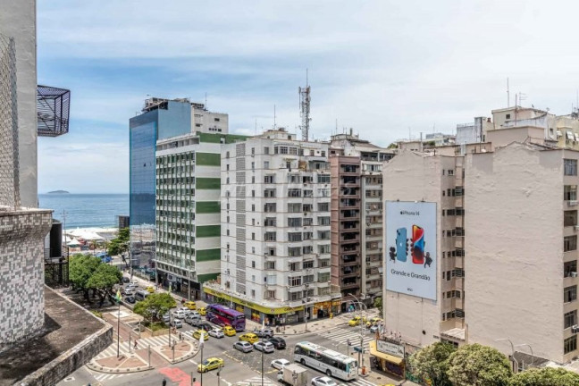 Imagem Apartamento com 3 Quartos à Venda, 133 m² em Copacabana - Rio De Janeiro