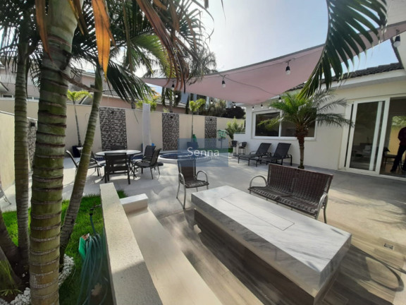 Imagem Casa com 4 Quartos à Venda, 400 m² em Medeiros - Jundiaí Imagem Casa com 4 Quartos à Venda, 400 m² em Medeiros - Jundiaí
