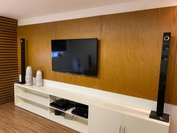 Imagem Imóvel com 3 Quartos à Venda, 128 m² em Icaraí - Niterói Imagem Imóvel com 3 Quartos à Venda, 128 m² em Icaraí - Niterói