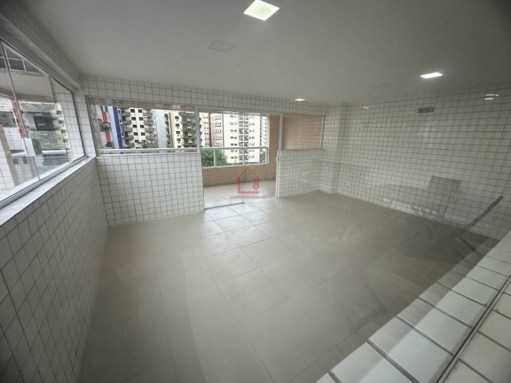 Imagem Apartamento com 2 Quartos à Venda, 96 m²