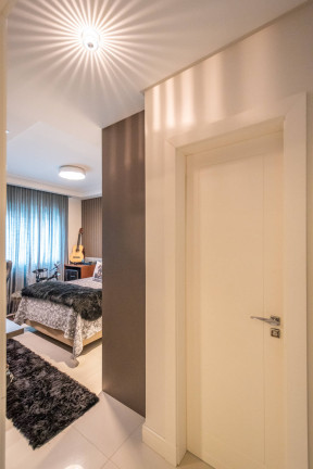 Imagem Apartamento com 4 Quartos à Venda, 180 m² em Centro - Balneário Camboriú Imagem Apartamento com 4 Quartos à Venda, 180 m² em Centro - Balneário Camboriú