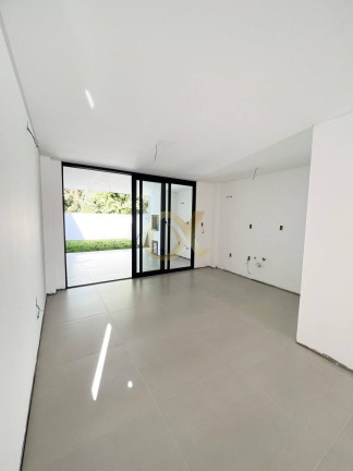 Imagem Casa com 3 Quartos à Venda, 167 m² em Jardim Sofia - Joinville
