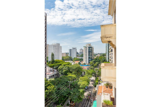 Imagem Imóvel com 4 Quartos à Venda, em Moema - São Paulo Imagem Imóvel com 4 Quartos à Venda, em Moema - São Paulo