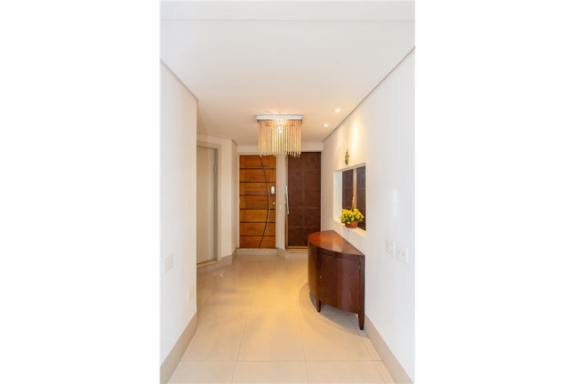 Imagem Apartamento com 4 Quartos à Venda, 202 m² em Moema - São Paulo
