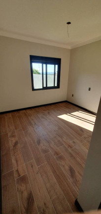 Imagem Casa com 3 Quartos à Venda, em Pinheiro - São Leopoldo Imagem Casa com 3 Quartos à Venda, em Pinheiro - São Leopoldo