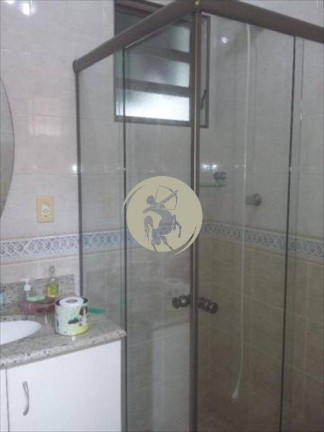 Casa com 4 Quartos à Venda, 245 m² em Embare - Santos