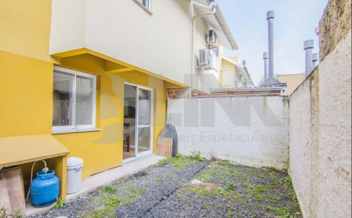 Imagem Imóvel com 3 Quartos à Venda, 135 m² em Hípica - Porto Alegre Imagem Imóvel com 3 Quartos à Venda, 135 m² em Hípica - Porto Alegre