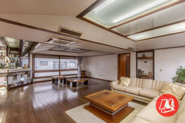 Imagem Apartamento com 3 Quartos à Venda, 240 m² em Floresta - Porto Alegre