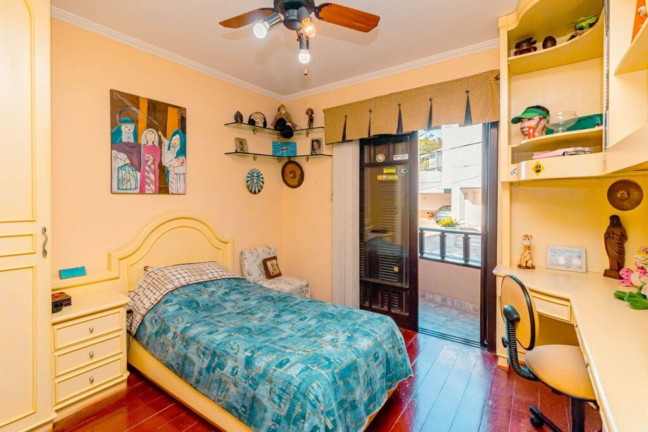 Imagem Imóvel com 4 Quartos à Venda, em Nonoai - Porto Alegre Imagem Imóvel com 4 Quartos à Venda, em Nonoai - Porto Alegre