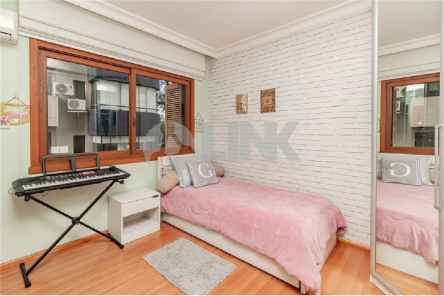 Imagem Apartamento com 3 Quartos à Venda, 199 m² em Petrópolis - Porto Alegre