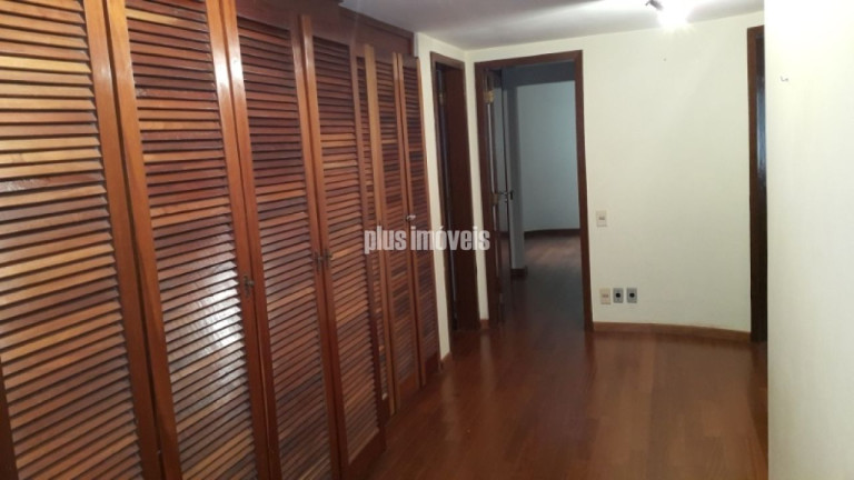 Imagem Apartamento com 4 Quartos à Venda, 217 m² em Moema - São Paulo Imagem Apartamento com 4 Quartos à Venda, 217 m² em Moema - São Paulo