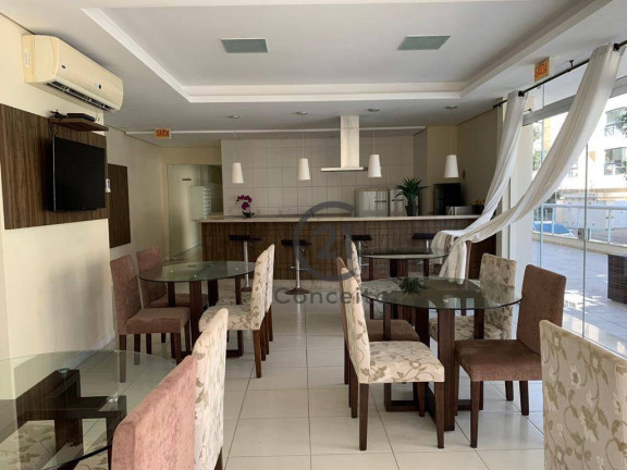 Imagem Apartamento com 2 Quartos à Venda, 73 m² em Coqueiros - Florianópolis