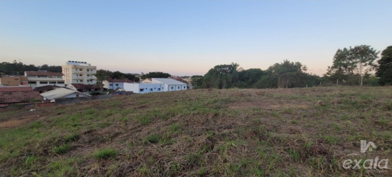 Imagem Chácara para Alugar ou Temporada, 2.771 m² em Residencial Jacaraípe - Serra