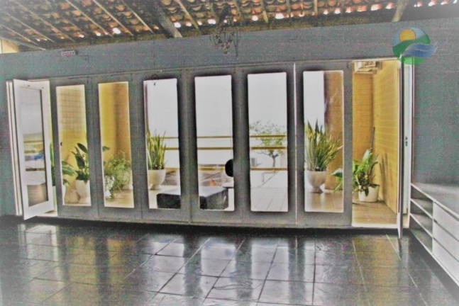 Imagem Imóvel com 16 Quartos à Venda, 663 m² Imagem Imóvel com 16 Quartos à Venda, 663 m²