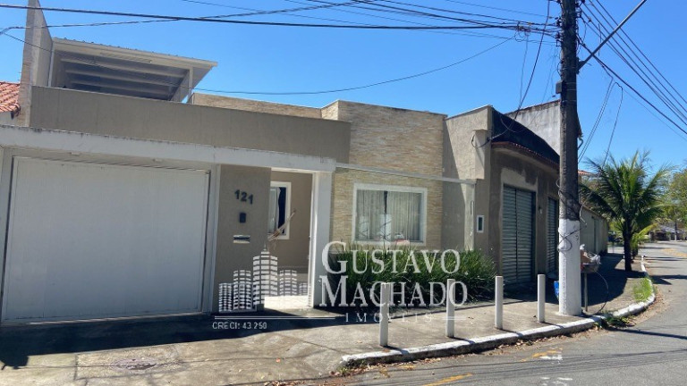 Casa com 3 Quartos para Alugar, 160 m² em Jardim  Tiradentes - Volta Redonda