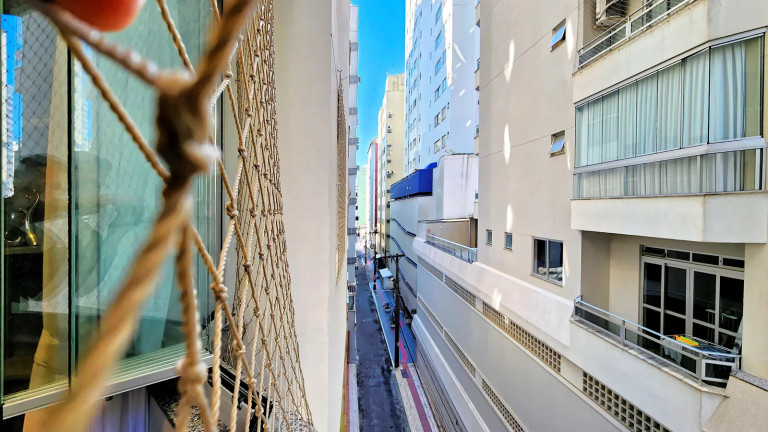 Imagem Apartamento com 2 Quartos à Venda, 90 m² em Centro - Balneário Camboriú