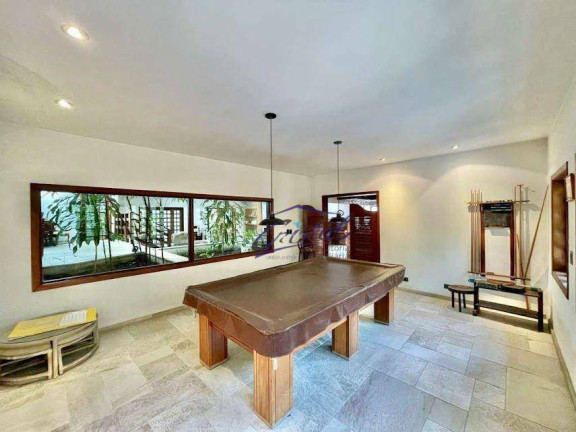 Imagem Casa com 7 Quartos à Venda ou Locação, 923 m² em Granja Viana - Cotia Imagem Casa com 7 Quartos à Venda ou Locação, 923 m² em Granja Viana - Cotia