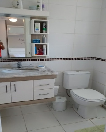 Imagem Imóvel com 3 Quartos à Venda, 193 m² em Nonoai - Porto Alegre Imagem Imóvel com 3 Quartos à Venda, 193 m² em Nonoai - Porto Alegre