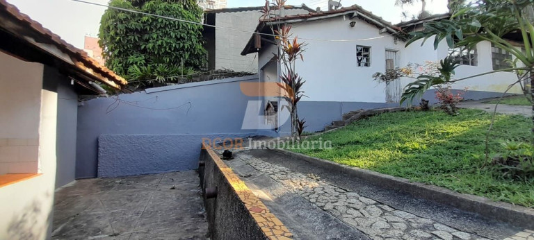 Imagem Casa com 2 Quartos à Venda, 140 m² em Centro  - Diadema