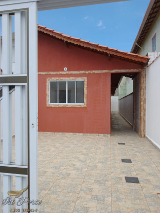 Imagem Casa com 2 Quartos à Venda,  em 11 - Praia Grande 