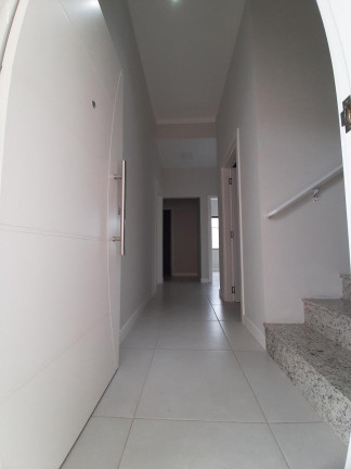 Imagem Sobrado com 3 Quartos à Venda, 337 m² em Itacolomi - Balneário Piçarras Imagem Sobrado com 3 Quartos à Venda, 337 m² em Itacolomi - Balneário Piçarras