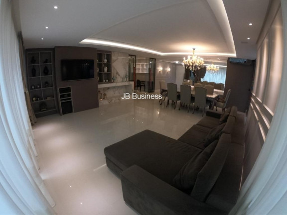 Imagem Imóvel com 4 Quartos à Venda, 234 m² em Centro - Balneário Camboriú Imagem Imóvel com 4 Quartos à Venda, 234 m² em Centro - Balneário Camboriú
