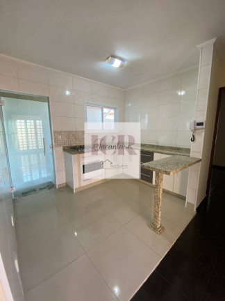 Casa com 3 Quartos à Venda,  em Vila Haro - Sorocaba