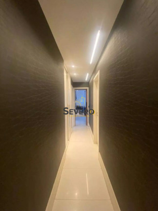 Imagem Cobertura com 4 Quartos à Venda, 300 m² em Icaraí - Niterói