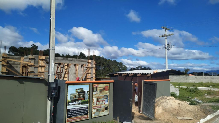 Imagem Sobrado com 4 Quartos à Venda, 80 m² em Nova Guarani - Capao Da Canoa Imagem Sobrado com 4 Quartos à Venda, 80 m² em Nova Guarani - Capao Da Canoa