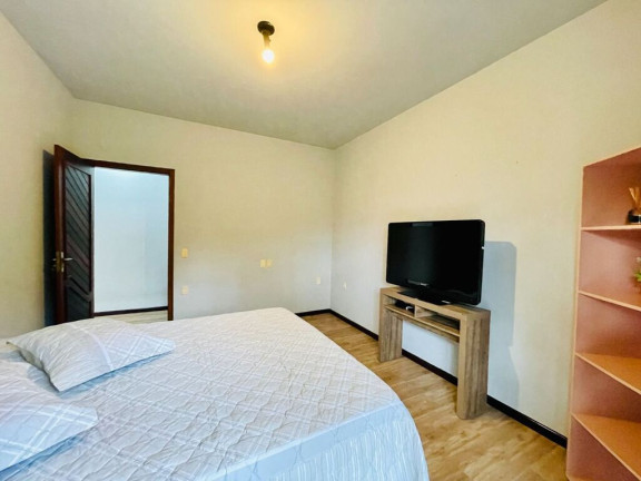 Imagem Casa com 3 Quartos à Venda, 582 m² em Velha - Blumenau Imagem Casa com 3 Quartos à Venda, 582 m² em Velha - Blumenau