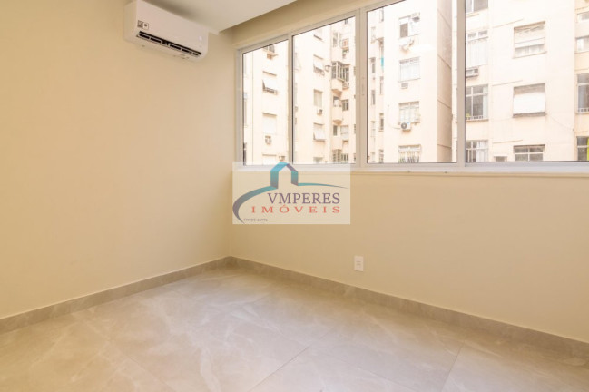 Imagem Apartamento com 2 Quartos à Venda, 75 m² em Copacabana - Rio De Janeiro Imagem Apartamento com 2 Quartos à Venda, 75 m² em Copacabana - Rio De Janeiro