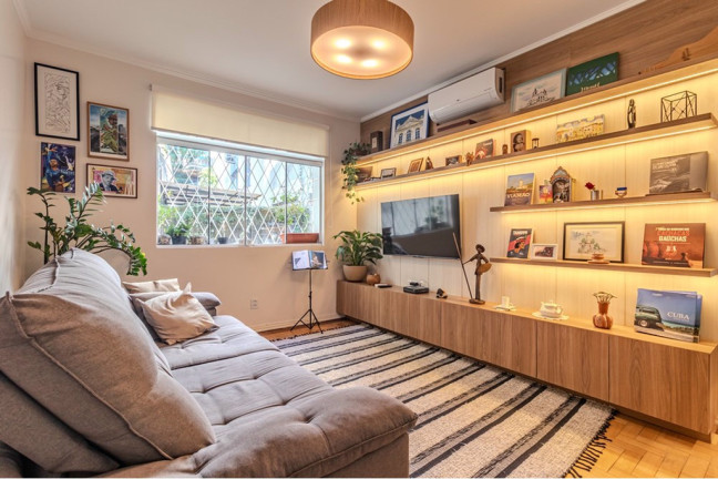 Imagem Apartamento com 2 Quartos à Venda, 76 m² em Rio Branco - Porto Alegre Imagem Apartamento com 2 Quartos à Venda, 76 m² em Rio Branco - Porto Alegre