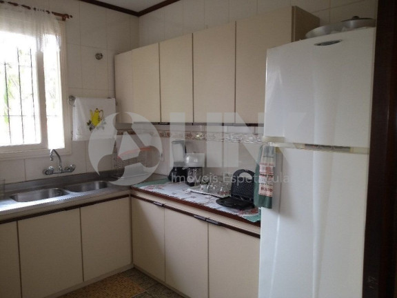 Imagem Casa com 6 Quartos à Venda, 574 m² em Menino Deus - Porto Alegre Imagem Casa com 6 Quartos à Venda, 574 m² em Menino Deus - Porto Alegre
